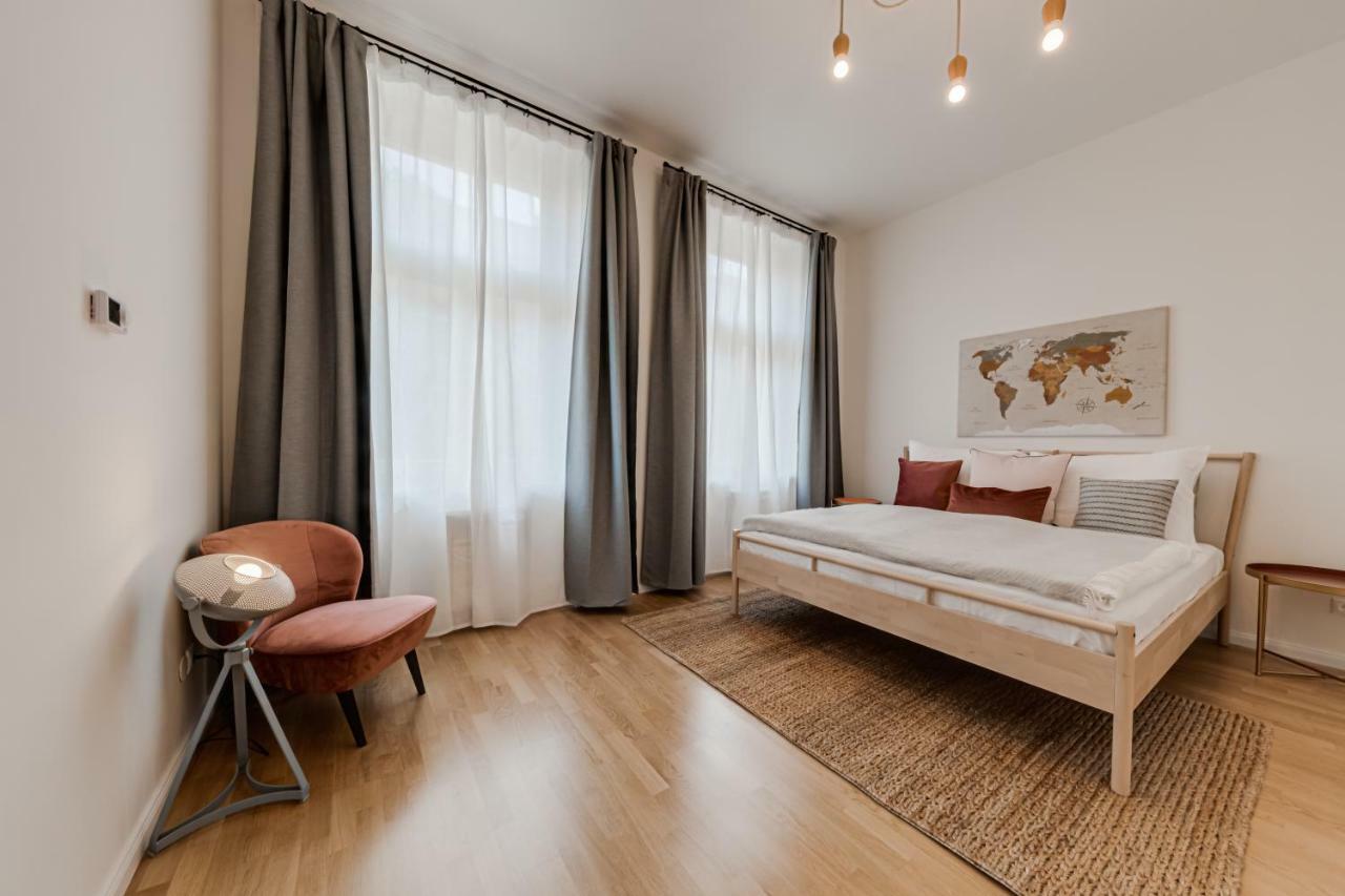 My Prague Apartments Stepanska Buitenkant foto